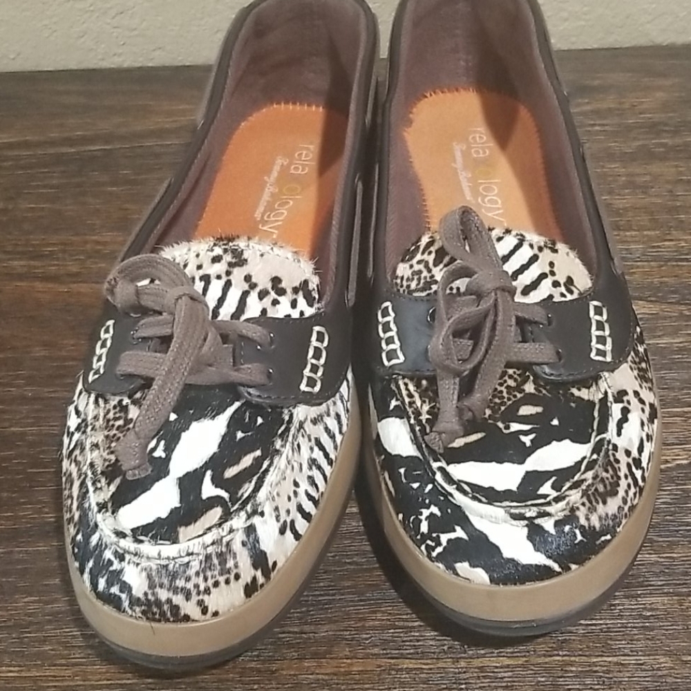 Tommy Bahama Relaxology Slip On Shoes